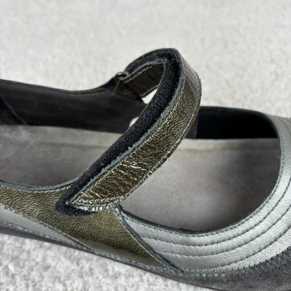 Naot Shoes Womens 41 US 10 Kirei Mary Jane Gray Hook & Loop Comfort Round Toe‎